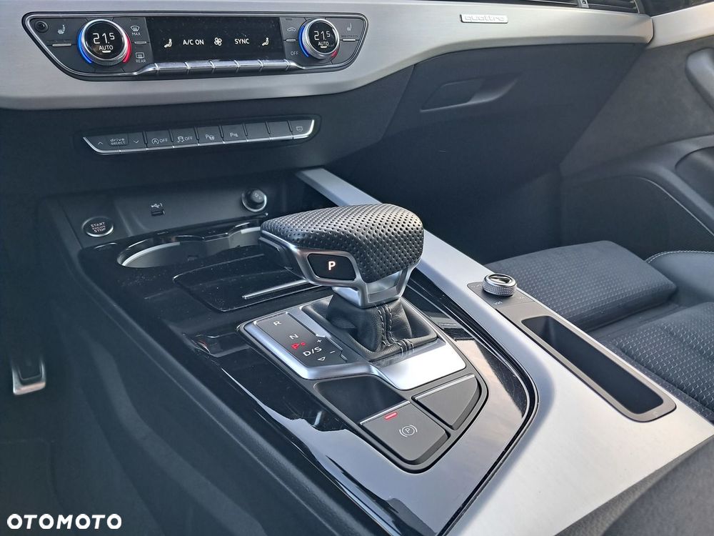 Audi A4 Avant - 22
