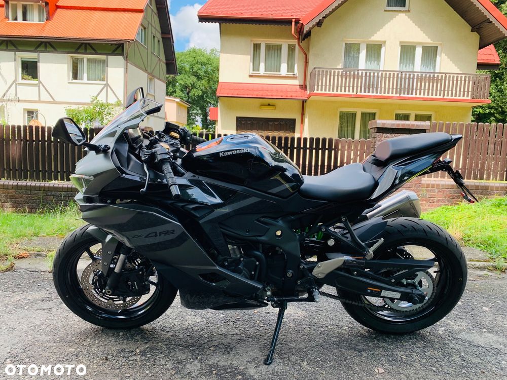 Kawasaki ZX - 5