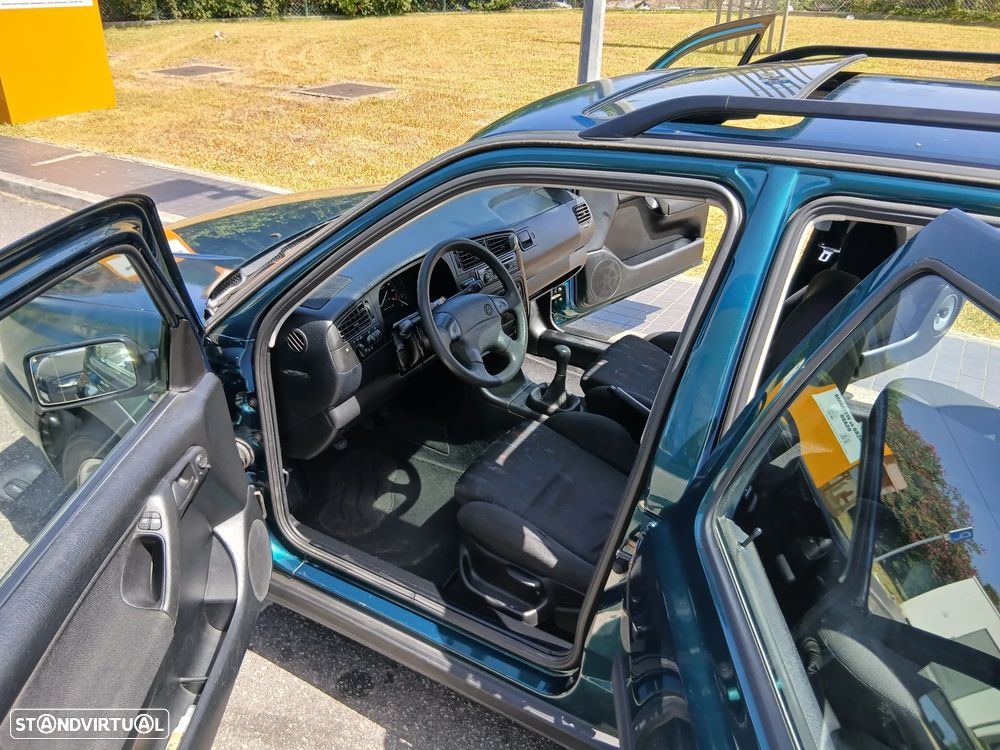 VW Golf ver-1-6-gt - 8