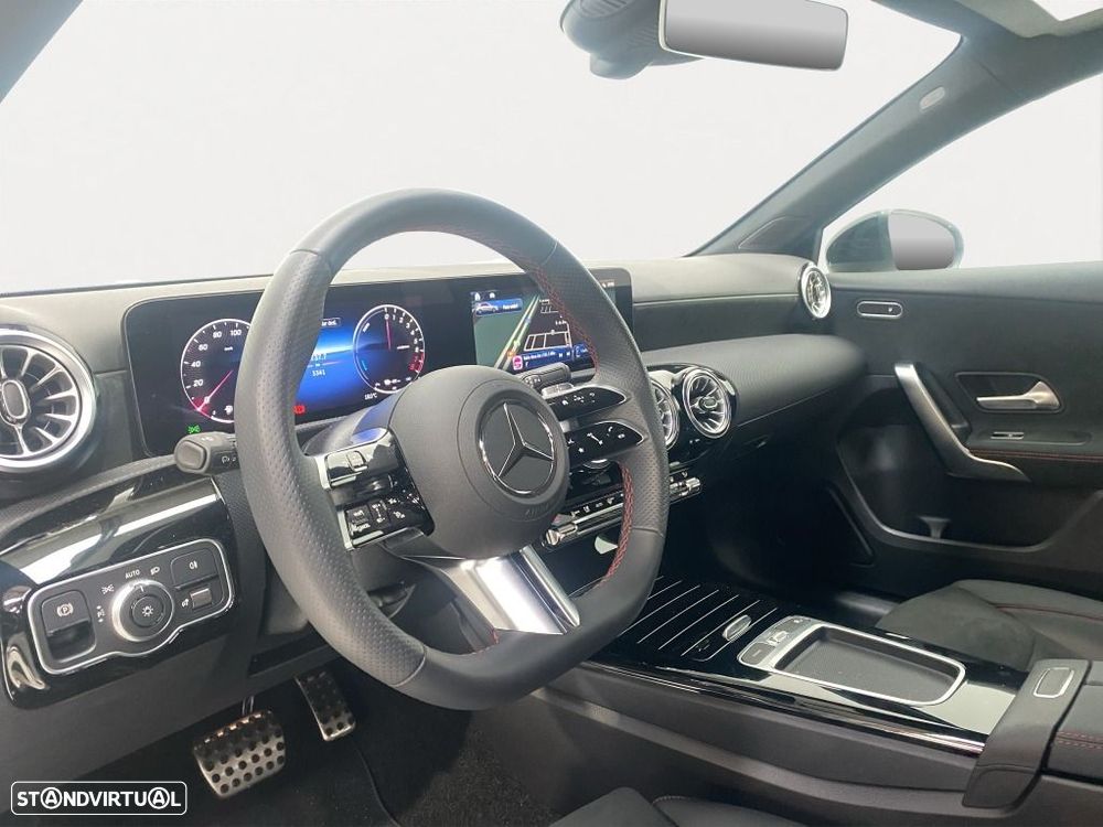Mercedes-Benz A 250 e - 8