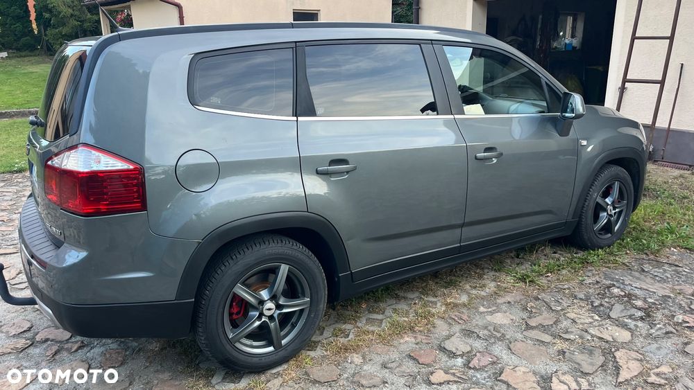 Chevrolet Orlando - 2