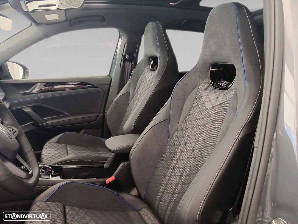 VW Tayron 2.0 TDI R-Line DSG - 17