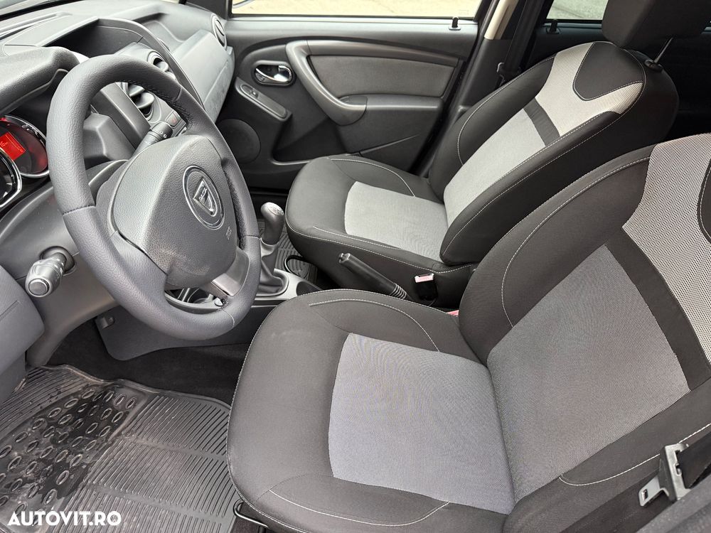Dacia Duster 1.6 16V 105 4x2 Prestige - 10