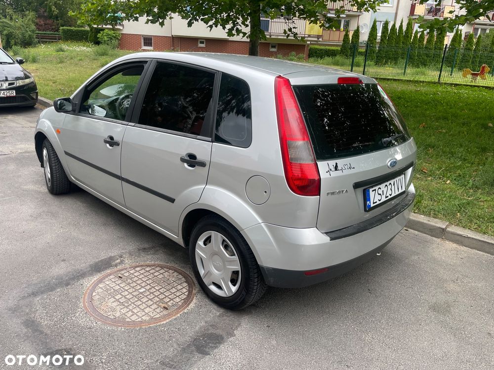 Ford Fiesta - 3