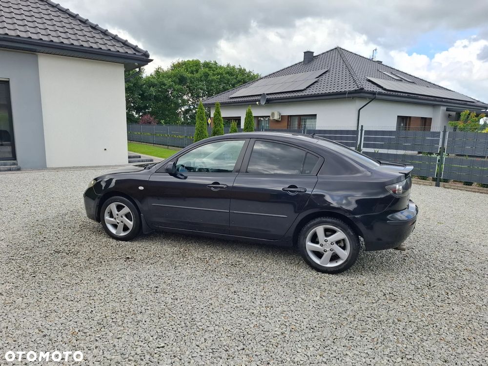 Mazda 3 - 4