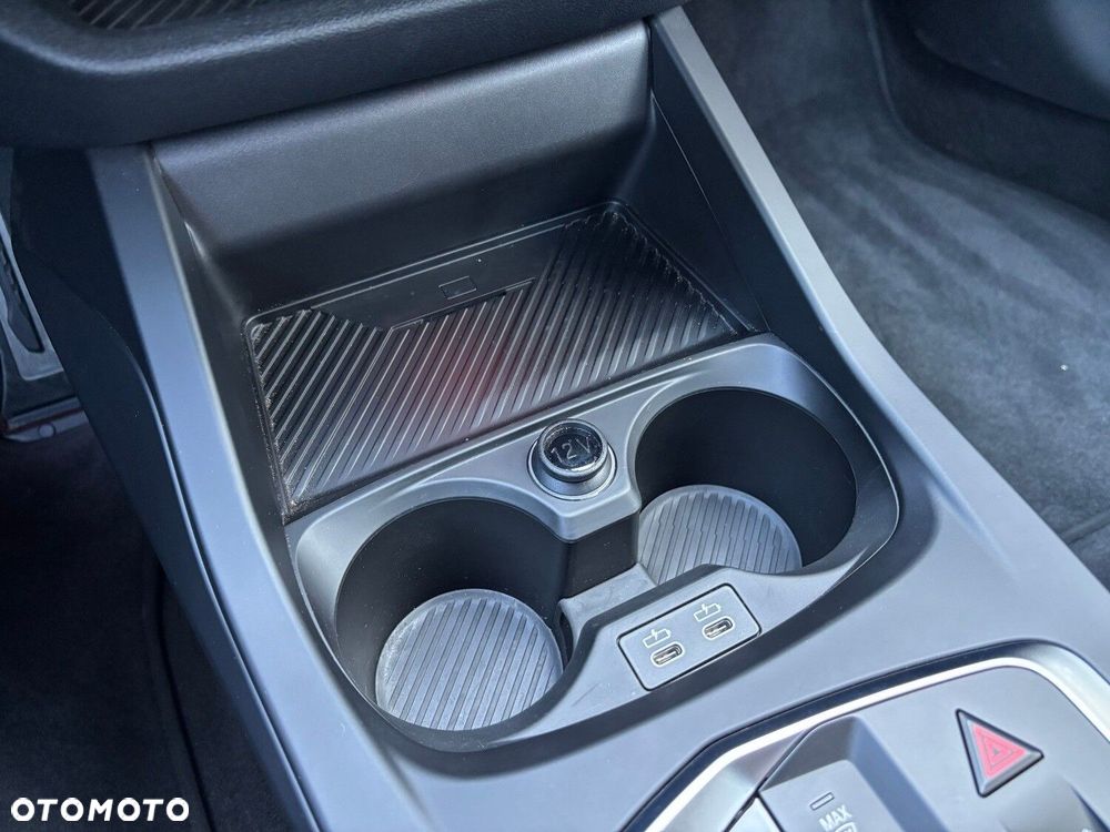 BMW Seria 1 - 22