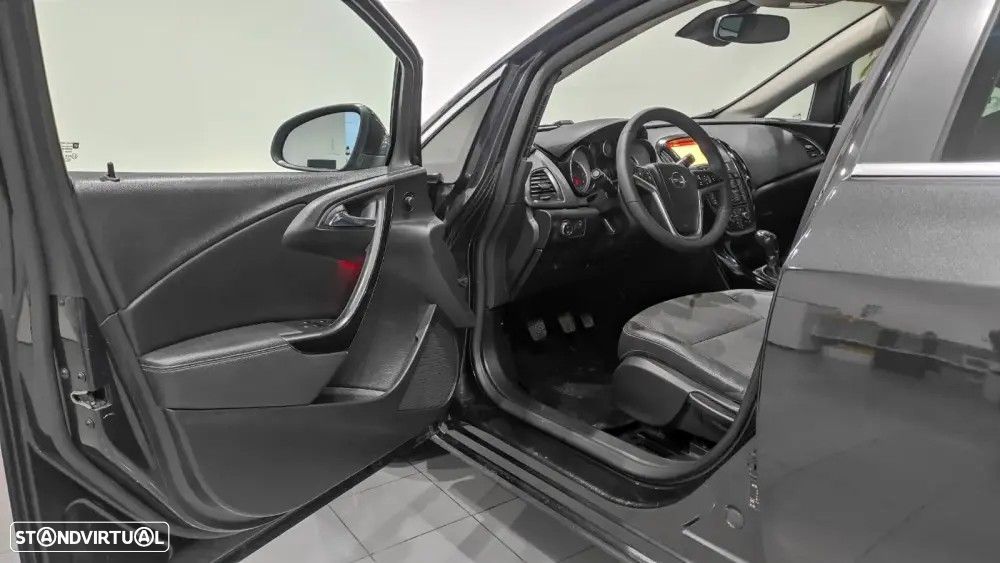 Opel Astra Sports Tourer 1.6 CDTi Executive S/S - 16