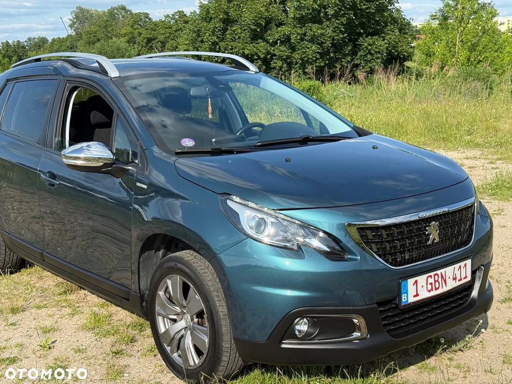 Peugeot 2008 1.2 Pure Tech Style - 2