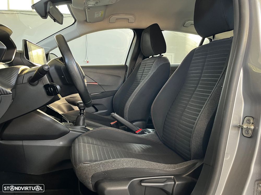 Peugeot 208 1.2 PureTech Active - 4