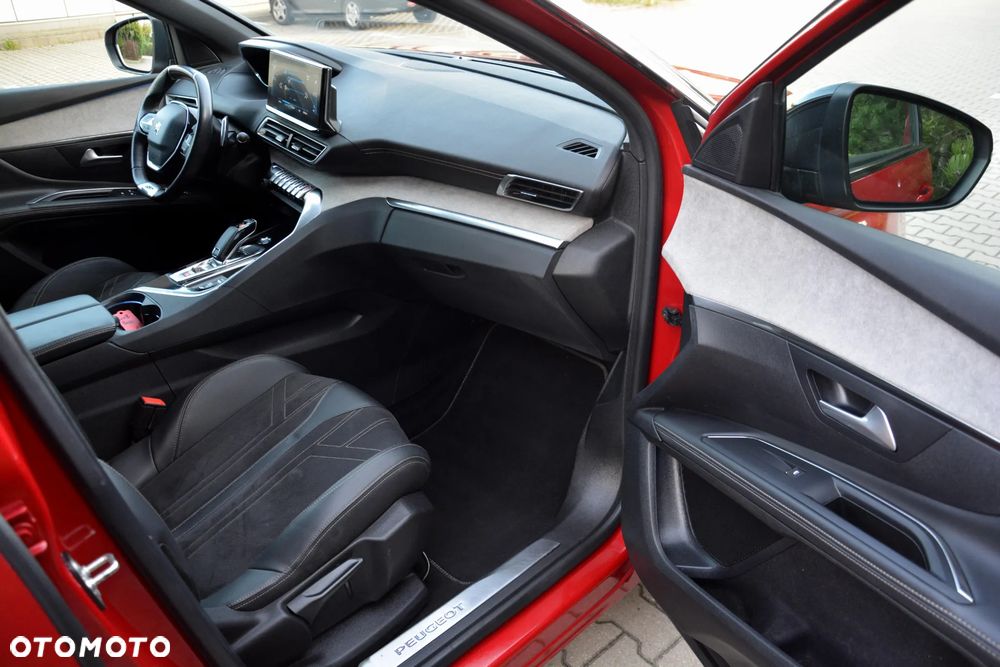 Peugeot 5008 BlueHDi 130 EAT8 GT - 28