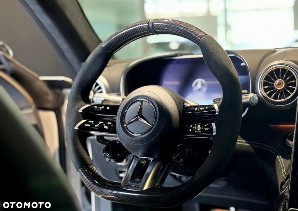 Mercedes-Benz AMG GT - 12