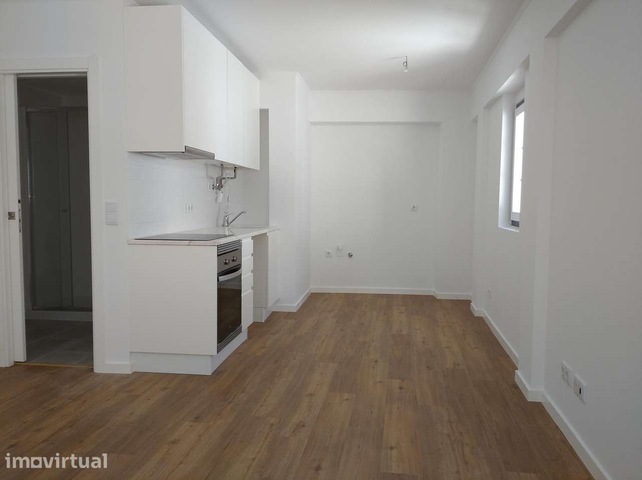 APARTAMENTO T0 NA RUA POSSIDÓNIO DA SILVA - Grande imagem: 5/14