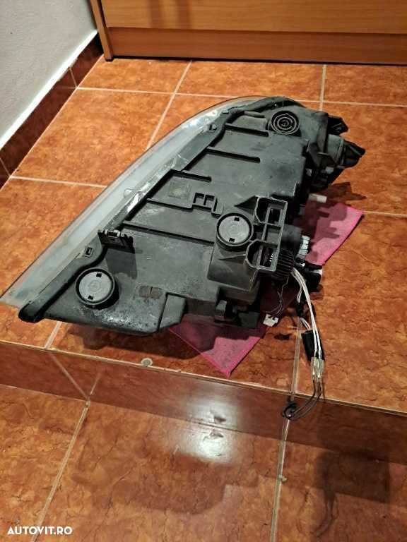 Far stanga Bmw seria 3 E90 Facelift original - 3