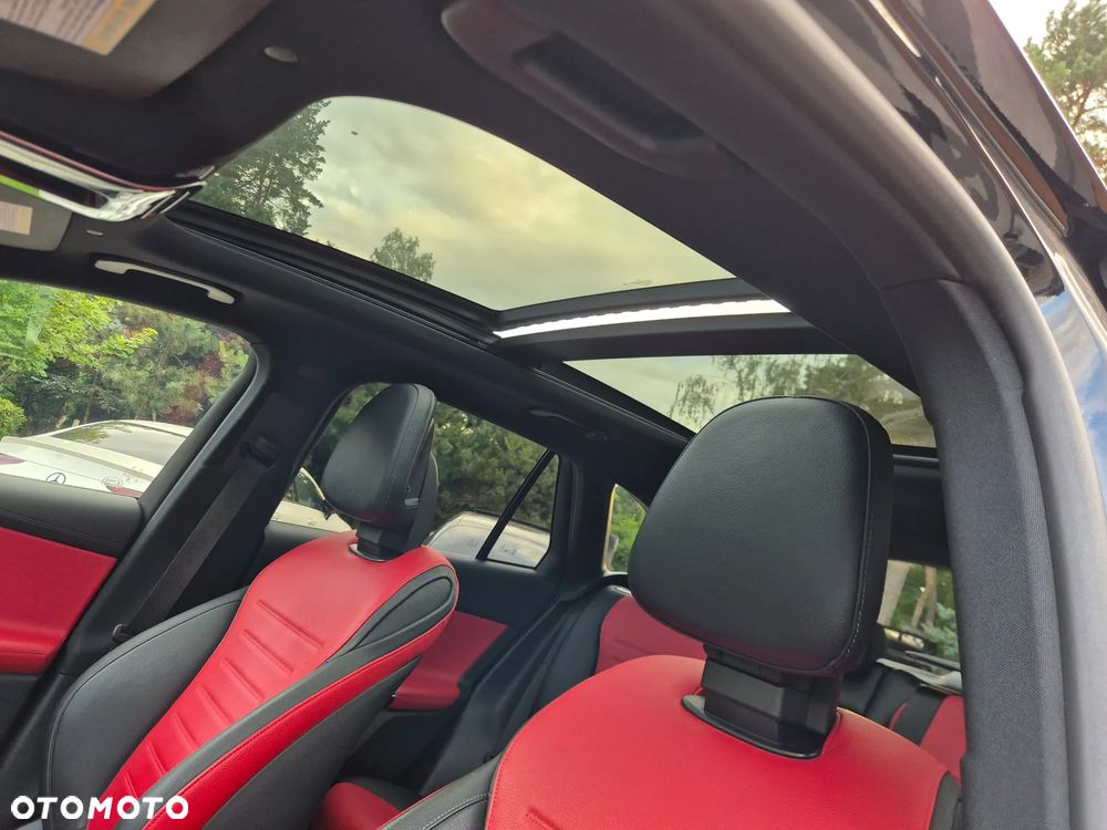 Mercedes-Benz GLC 300 4Matic 9G-TRONIC AMG Line Advanced - 18