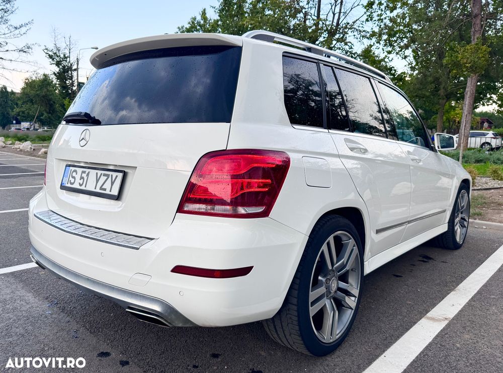 Mercedes-Benz GLK - 2