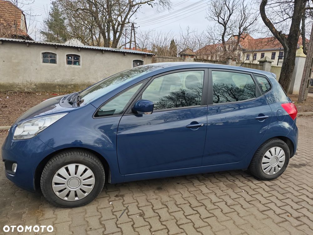Kia Venga 1.6 L - 2