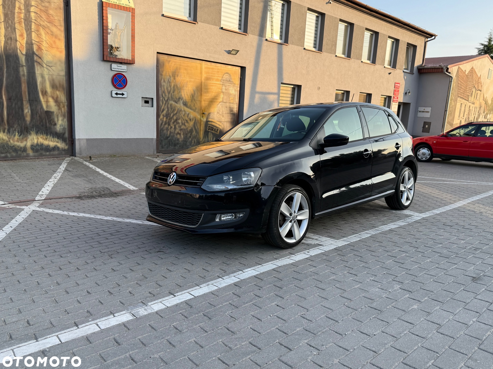 Volkswagen Polo 1.6 TDI Black/Silver Edition - 2