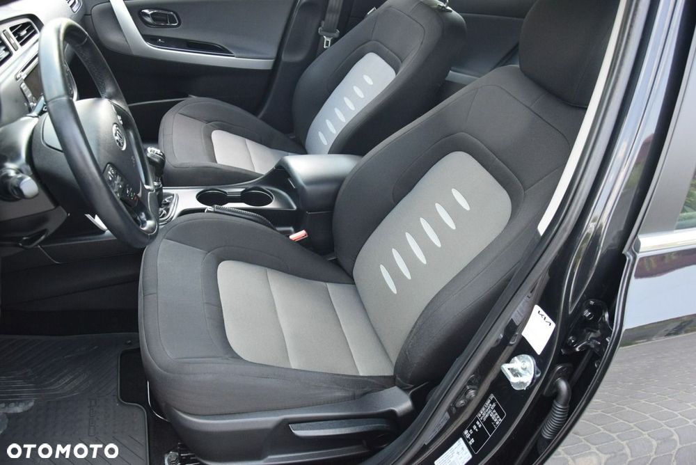 Kia Ceed 1.4 CVVT Vision - 28