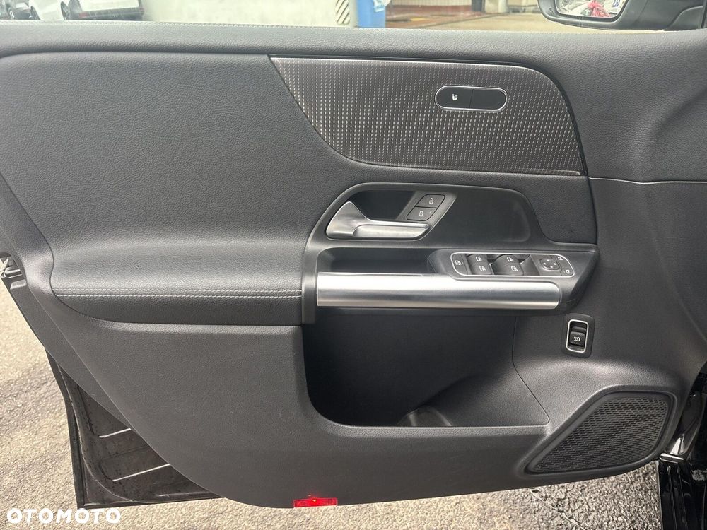 Mercedes-Benz Klasa B - 17