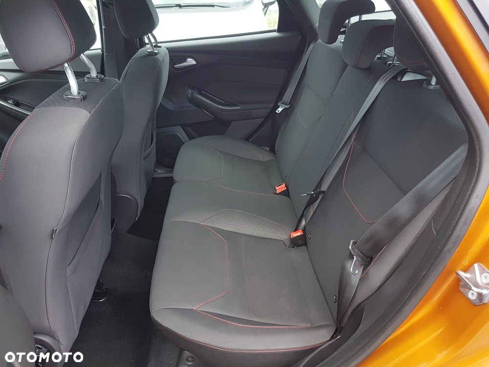 Ford Focus 1.0 EcoBoost Start-Stopp-System ST-LINE - 21