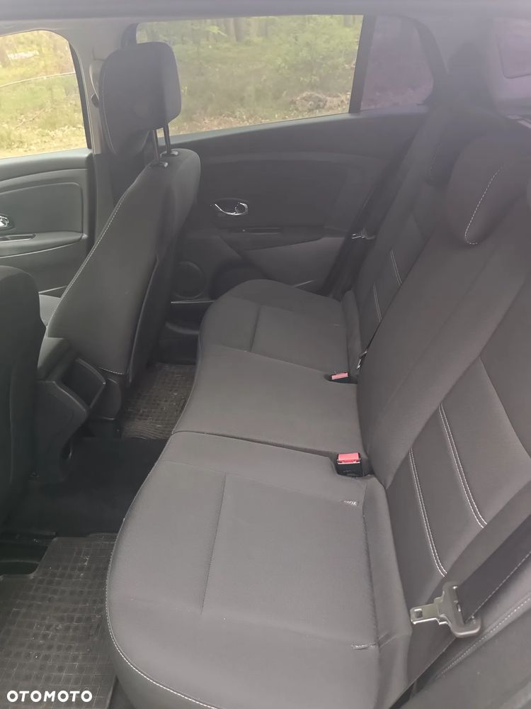 Renault Megane - 5