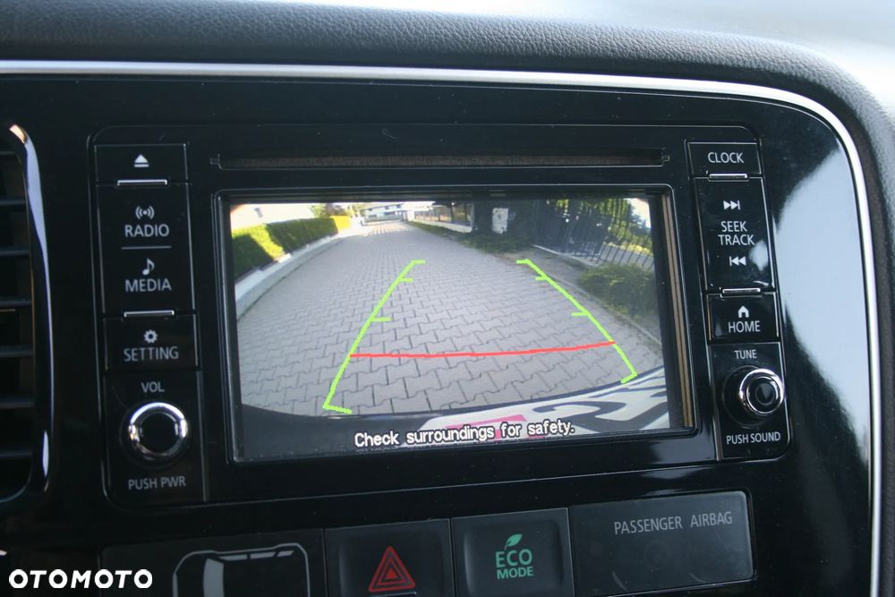 Mitsubishi Outlander 2.0 Intense + SDA 4WD CVT - 20