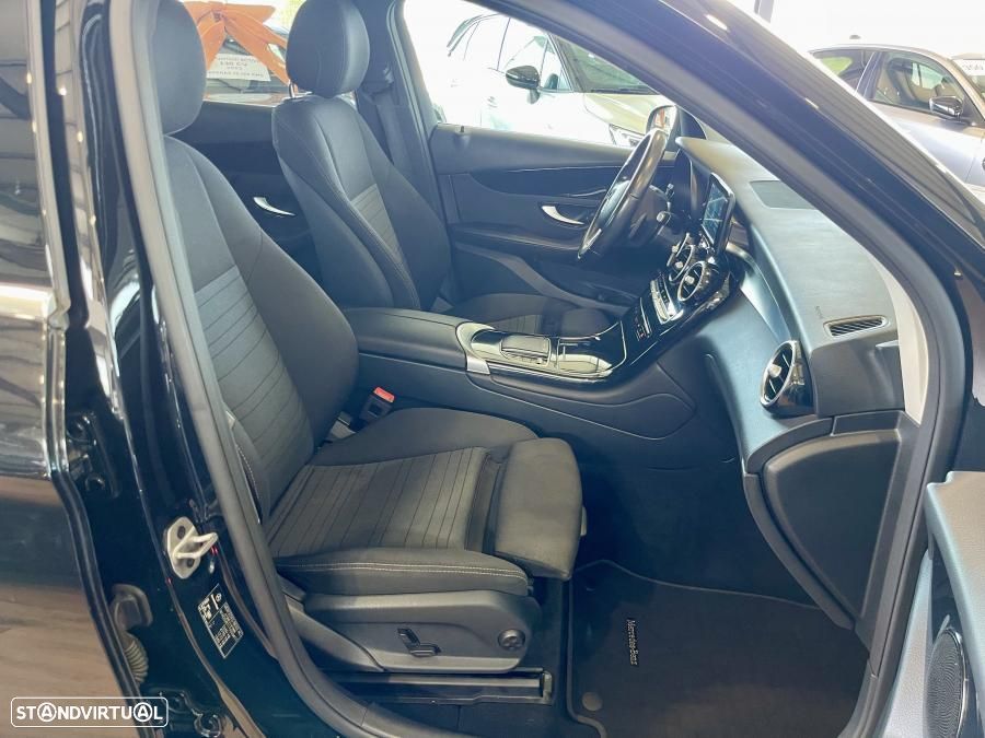 Mercedes-Benz GLC 300 e 4Matic - 26