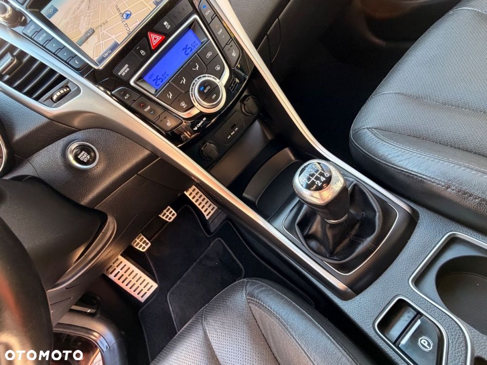 Hyundai i30 1.6 GDI Premium - 15