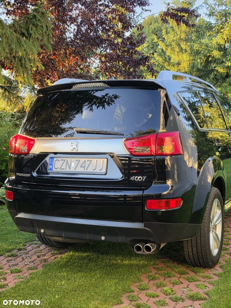 Peugeot 4007 - 3