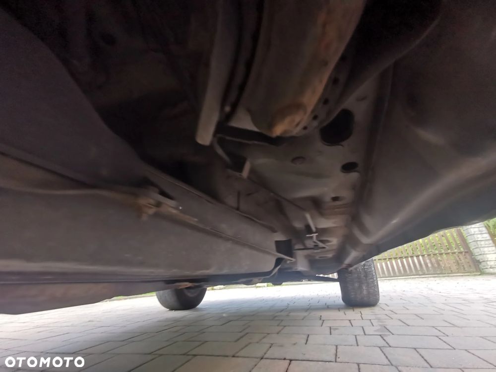 Toyota RAV4 2.0 VVT-i Sol - 16