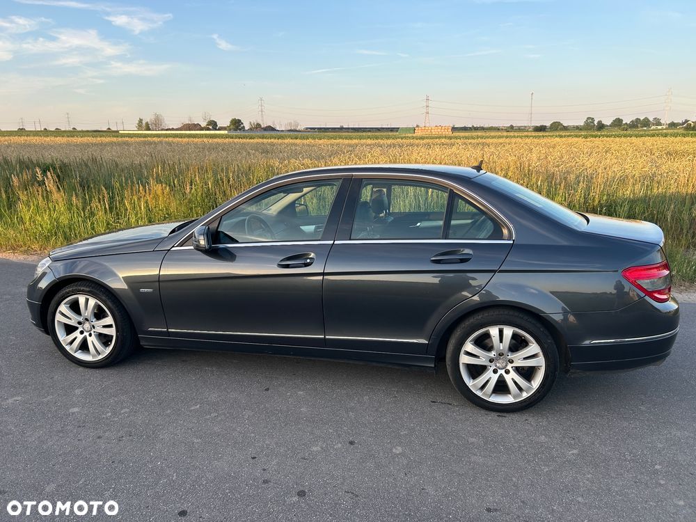 Mercedes-Benz Klasa C 200 CDI Avantgarde Edition - 4