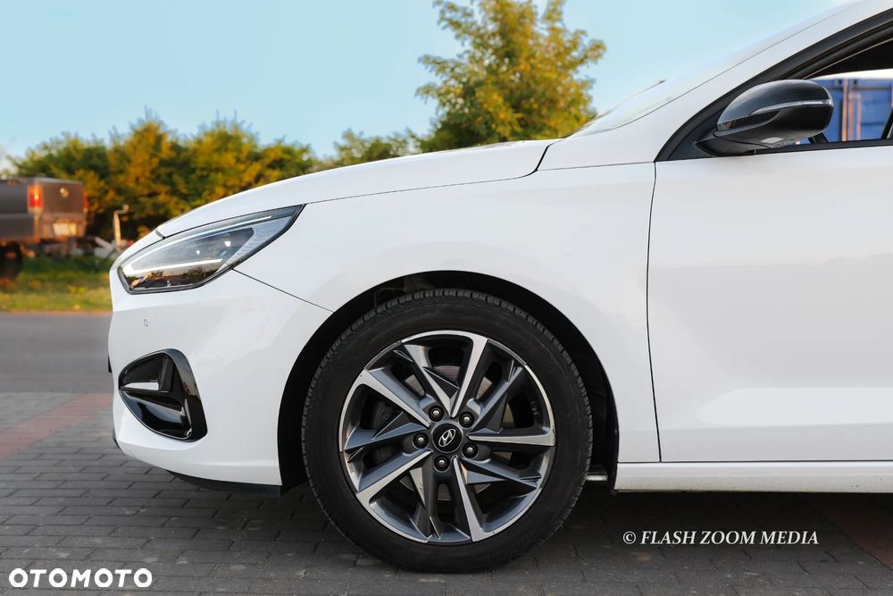 Hyundai i30 1.6 CRDI EDITION 30+ - 10