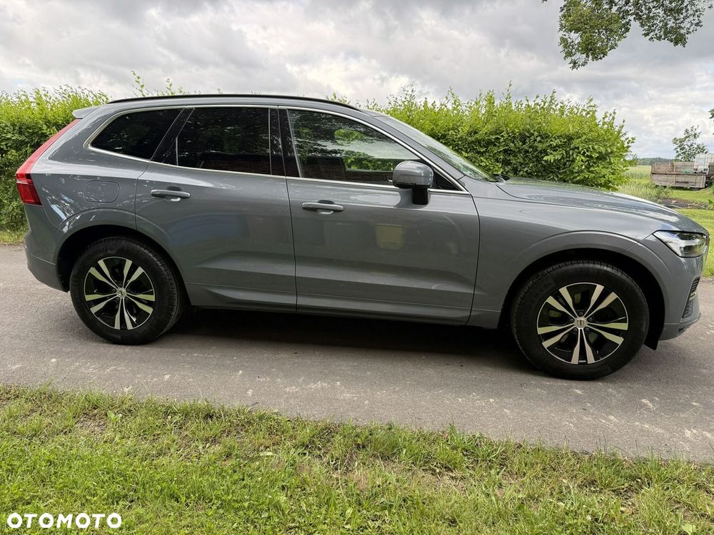 Volvo XC 60 B4 D Geartronic Momentum Pro - 8