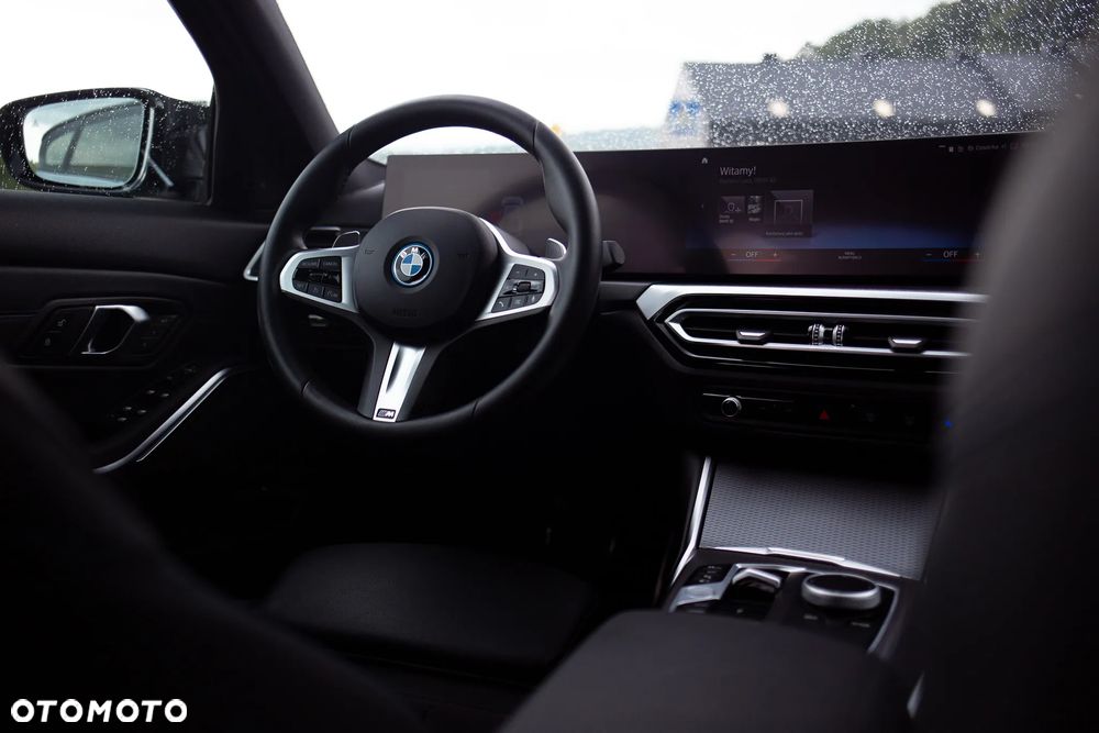 BMW Seria 3 - 38