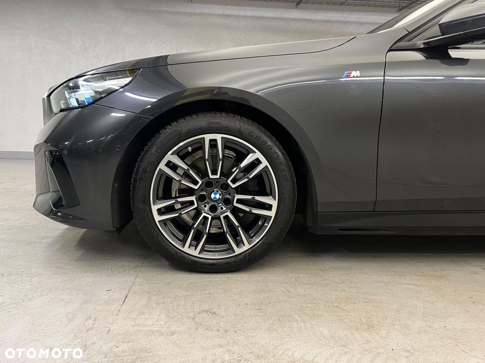 BMW Seria 5 520d xDrive mHEV M Sport - 15