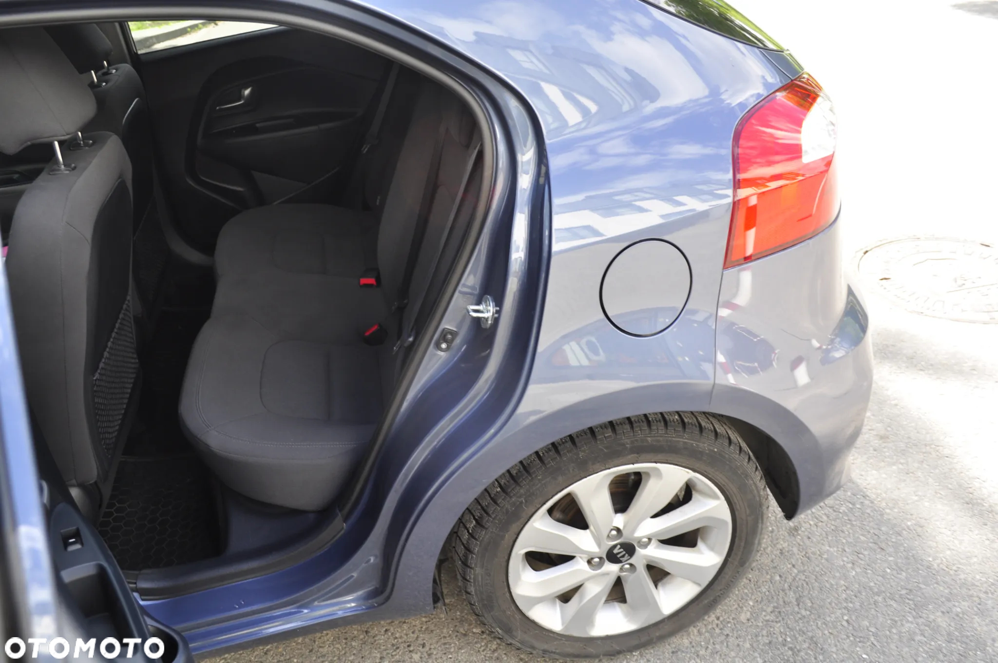 Kia Rio - 18