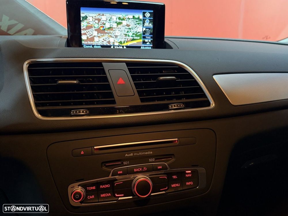 Audi Q3 1.4 TFSI CoD Design S tronic - 11