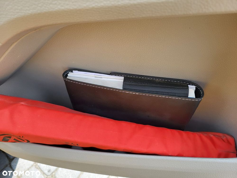 Volkswagen T6-2.0 TDI-DŁUGI-SERWIS MOBILNY-KLIMA-IDEALNY - 8