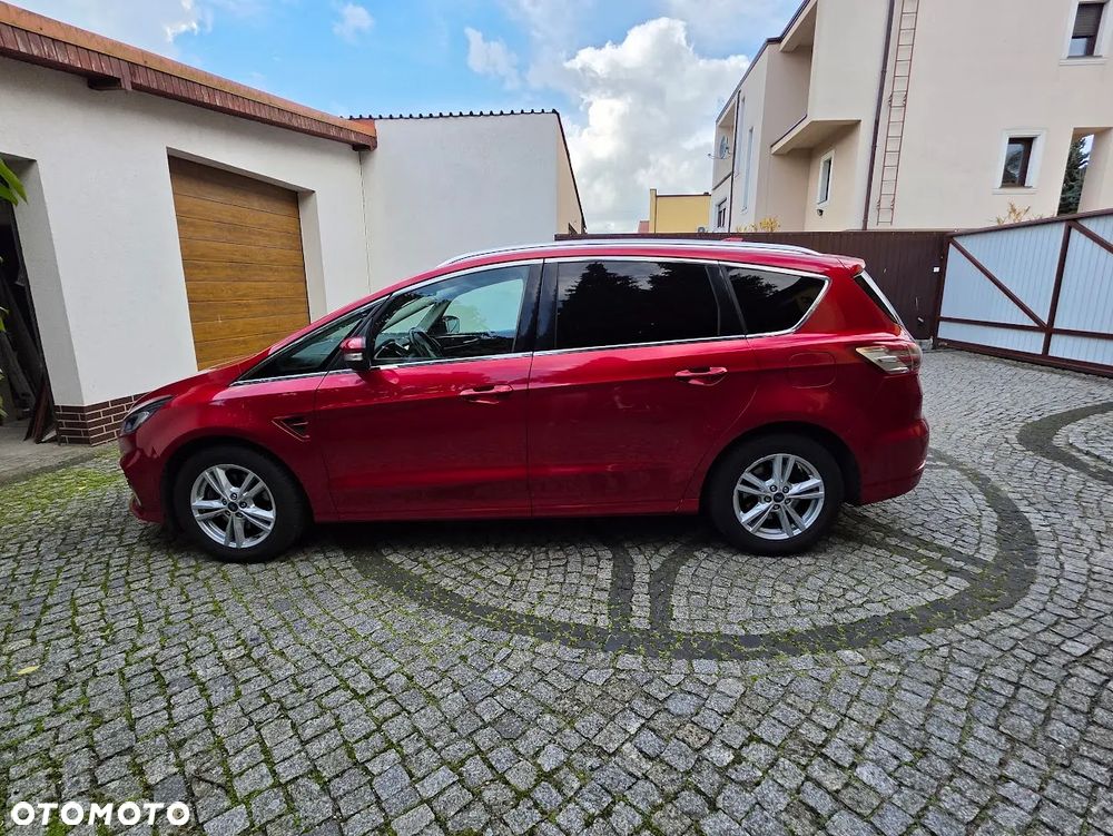 Ford S-Max 2.0 EcoBlue Titanium - 2