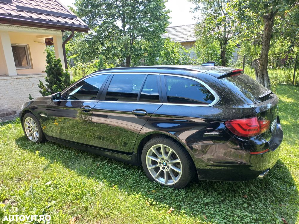 BMW Seria 5 525d xDrive AT - 2