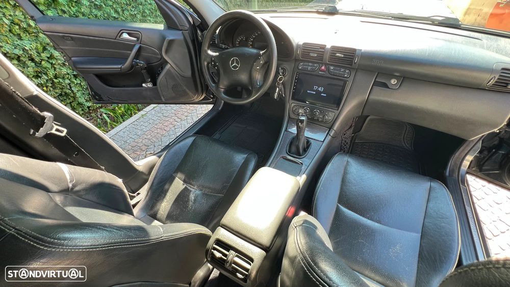 Mercedes-Benz C 220 T CDI Classic - 31