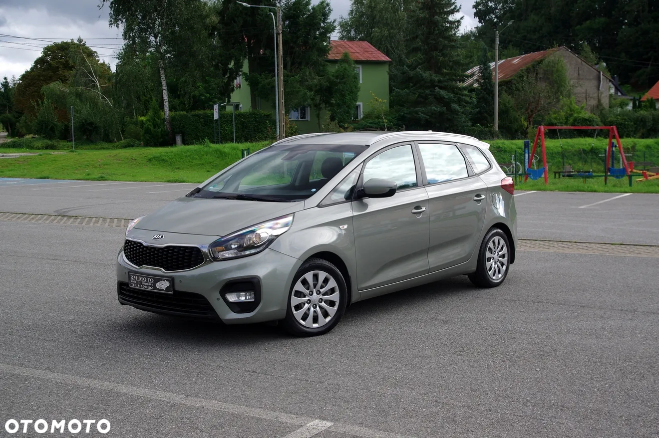 Kia Carens 1.7 CRDi XL 7os - 10