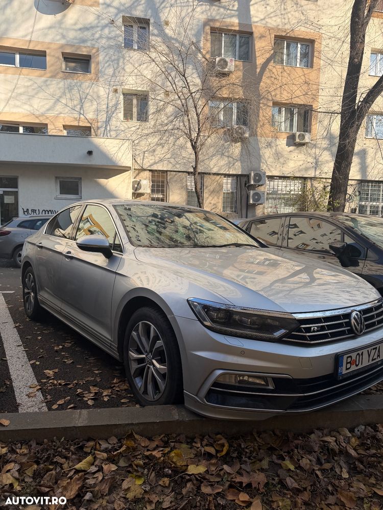 Volkswagen Passat - 2