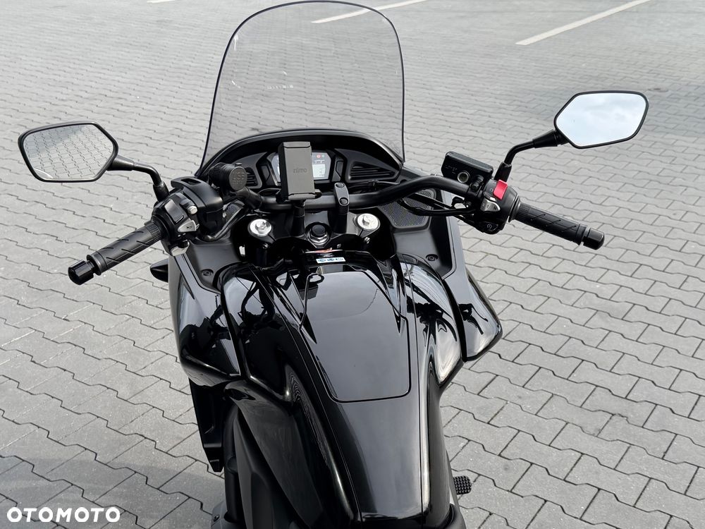 Honda CTX - 20