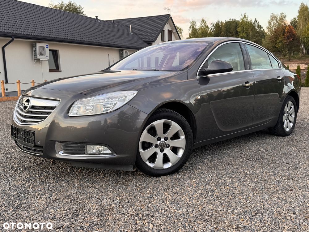 Opel Insignia - 10