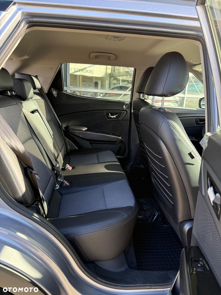 SsangYong/KGM Tivoli - 11