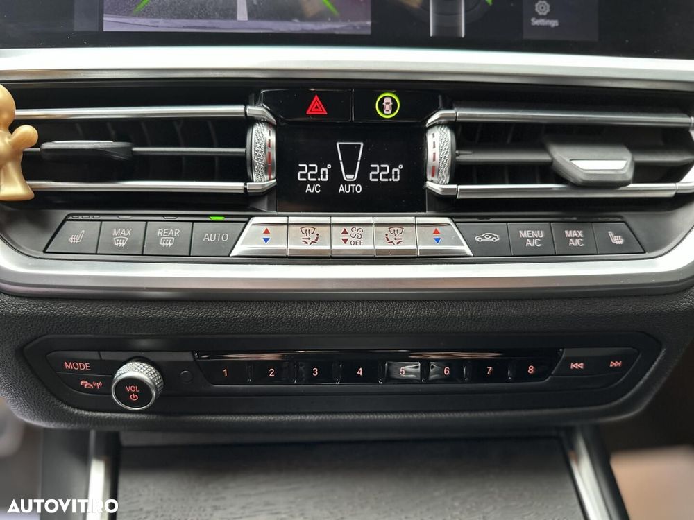 BMW Seria 3 320i xDrive Aut. Edition M Sport Shadow - 22