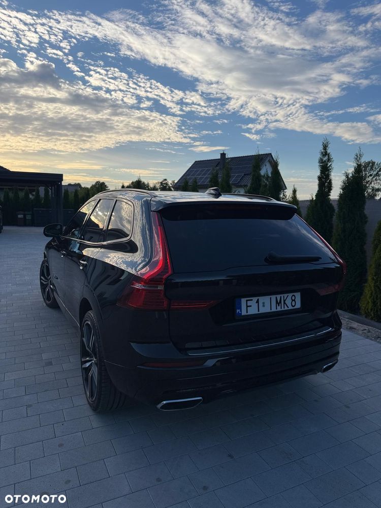 Volvo XC 60 B5 D AWD R-Design - 14