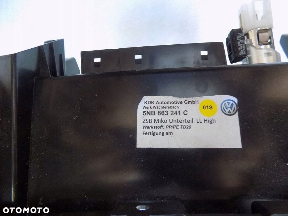 dw tiguan r-line podłokietnik skóra 5nb863241c - 5