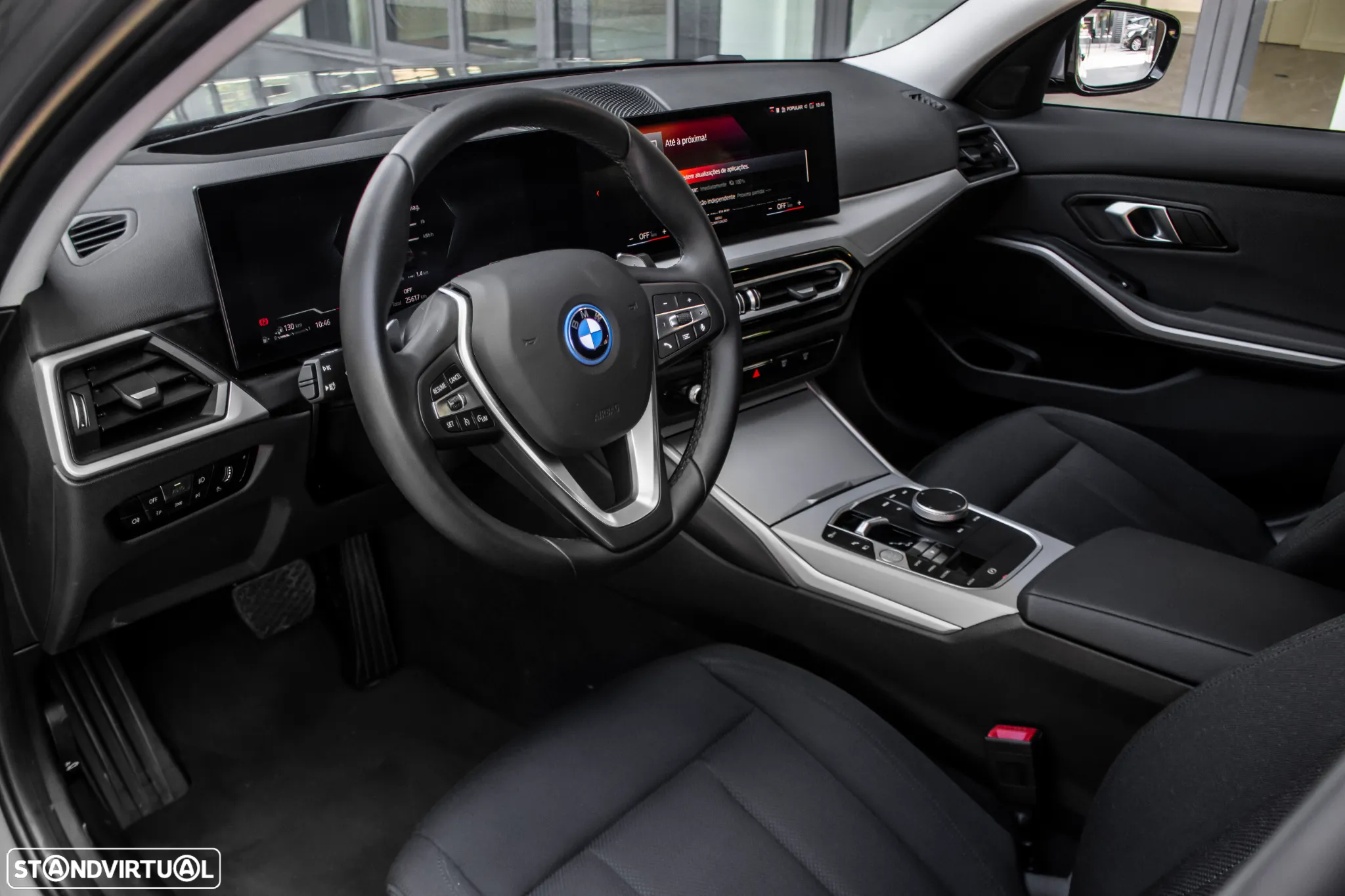 BMW 330 e xDrive Aut. Luxury Line - 27